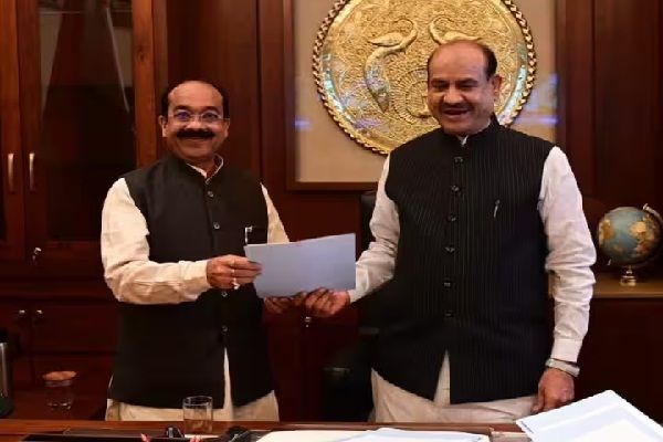 छत्तीसगढ़ के BJP अध्यक्ष अरुण साव ने सांसद पद से दिया इस्तीफा, विधायक बने रहेंगे...