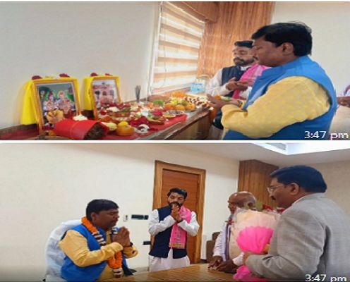 वन मंत्री श्री केदार कश्यप ने माई दंतेश्वरी और ईष्टदेव की पूजा-अर्चना कर किया पदभार ग्रहण