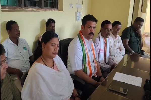 6 माह की बच्ची की गोली लगने से हुई मौत की न्यायिक जाँच हो- विक्रम मंडावी 