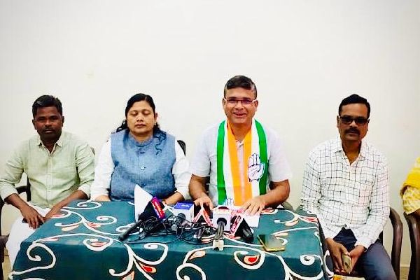 भैरमगढ़ के विधायक प्रतिनिधि अभिषेक ठाकुर के साथ लव कुमार रायडू के द्वारा मार-पीट करना चिंता जनक- लालू राठौर 