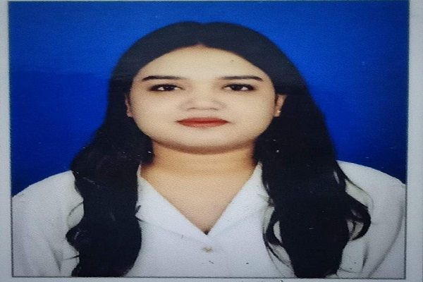 विश्वविद्यालय में सातवां स्थान प्राप्त करने वाली छात्रा कु . ऐश्वर्या पूरन साहू को हार्दिक बधाई
