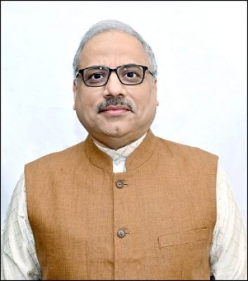 मुख्य न्यायाधीश ने की लंबित न्यायालयीन प्रकरणों की समीक्षा