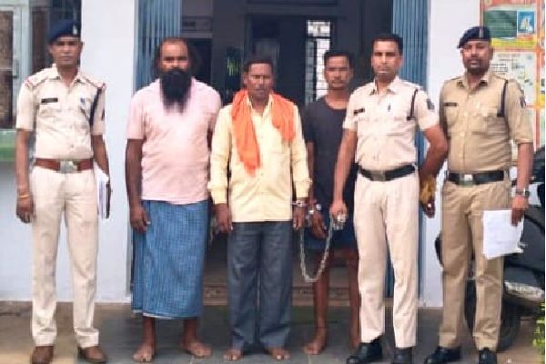 पैसे को झरण करने झांसा देने वाला ठग तांत्रिक गिरफ्तार