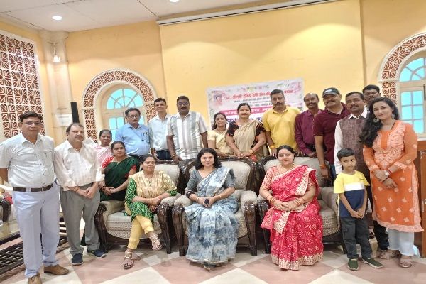  श्रीमती चंपा देवी इंदिरा देवी जैन  चेरिटेबल ट्रस्ट  ने  समाज के विभिन्न क्षेत्रों  में उल्लेखनीय योगदान देने  वाली नारी शक्तियो का  किया सम्मान