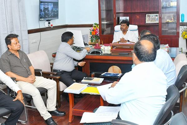 11 जुलाई को लगाए जायेंगे 70 लाख पौधे :  एक पेड़ मां के नाम