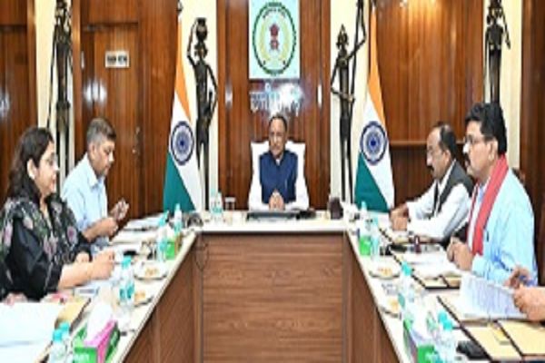 CM साय की अध्यक्षता में निवास कार्यालय में कैबिनेट बैठक शुरू