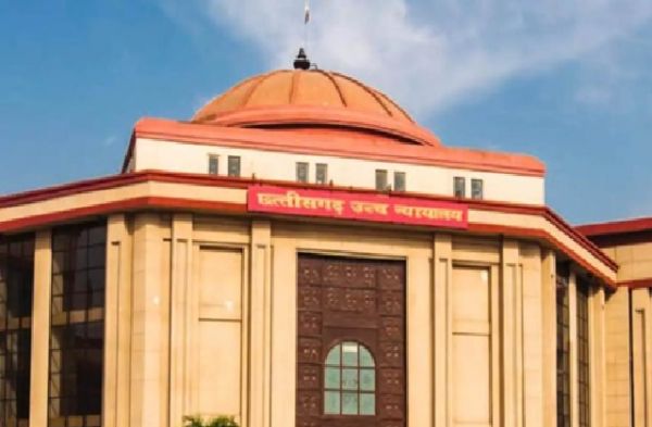 बैंक घोटाले में आरोपी ने सास-ससुर को फंसाया