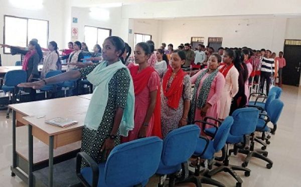 जिला परियोजना लाइवलीहुड कॉलेज में नशा मुक्ति अभियान का आयोजन