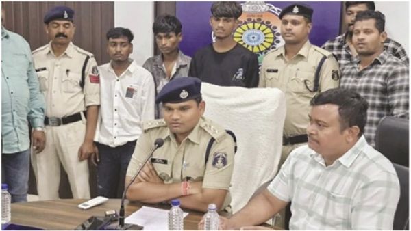 दशहरा के दिन सूने मकान में चोरी करने वाला चोर गिरफ्तार