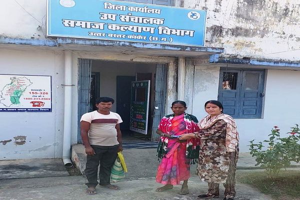 दिव्यांगों को मिले श्रवण यंत्र व व्हील चेयर