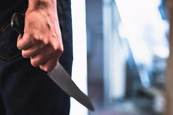 चाकूबाजी मामले में 5 आरोपी गिरफ्तार