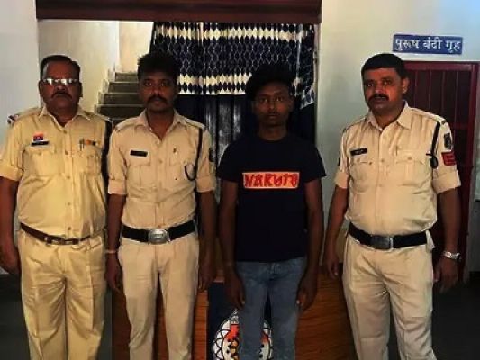 चचेरे भाई ने युवक को कुल्हाड़ी से उतारा मौत के घाट,आरोपी गिरफ़्तार
