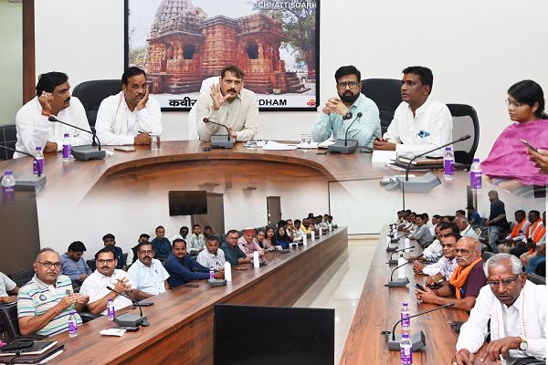 ऐतिहासिक भोरमदेव महोत्सव को बेहतर तथा आकर्षक बनाने के लिए समिति, जिले के नागरिकों ने दिए महत्वपूर्ण सुझाव