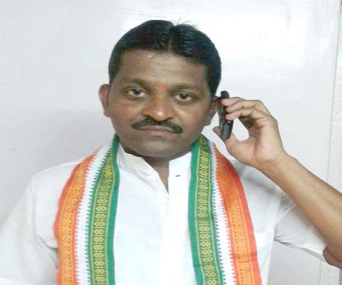 राजनांदगांव जिले में कांग्रेस के पाँच विधायक अवैध शराब के नकली होलोग्राम व स्टीकर के मामले में पूरी तरह चुप क्यों है इस हेतु पी.सी.सी. के दीपक बैज एवं सचिन पायलट से हस्तक्षेप की माँग -ओस्तवाल