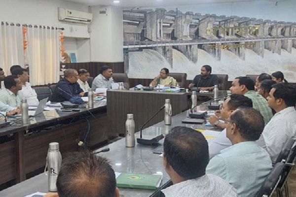 समय सीमा में गुणवत्तापूर्ण काम नहीं करने वाले ठेकेदार होंगे ब्लैक लिस्टेड