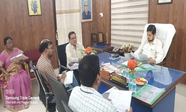 सहकारी बैंक दुर्ग की ऋण उप समिति की बैठक में कुल 389.20 करोड़ का ऋण स्वीकृत