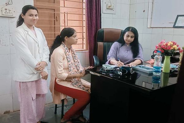 भटगांव PHC में पीएम सुरक्षित मातृत्व अभियान: 19 हाई-रिस्क गर्भवती महिलाएं चिन्हांकित