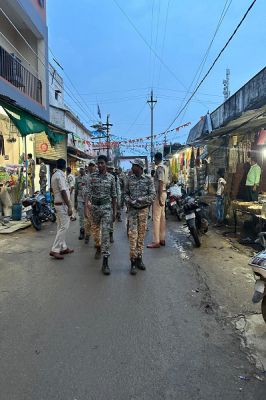 थाना पंडरिया क्षेत्र में संदिग्ध व्यक्तियों की धरपकड़ हेतु सघन सर्चिंग अभियान &ndash; किरायेदारों की जांच, मकान मालिकों को हिदायत, बाहरी तत्वों पर कसा शिकंजा