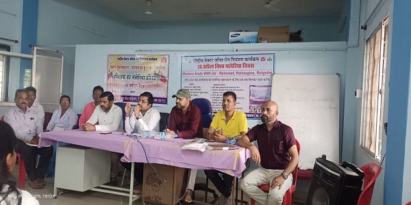 जिले में मलेरिया माह जून के लिए तैयारियां, अति संवेदनशील क्षेत्र झलमला में समीक्षा बैठक और कार्ययोजना तैयार