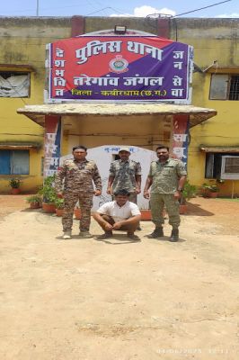  वर्ष 2017 में पत्नी की हत्या कर सात वर्षों से फरार चल रहे स्थायी वारंटी आरोपी को थाना तरेगांव के टीम ने मध्यप्रदेश से किया गिरफ्तार