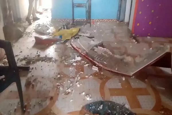 फ्रीज में ब्लास्ट: 52 वर्षीय ग्रामीण की दर्दनाक मौत, गांव में मचा हड़कंप