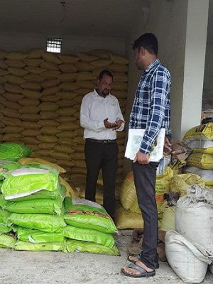 समितियों में उपलब्ध उन्नत बीज एवं डीएपी के वैकल्पिक खाद का किसान जल्द करें उठाव