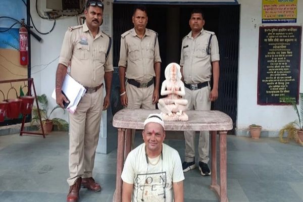 मंदिर से मूर्ति चोरी करने वाला आरोपी गिरफ्तार