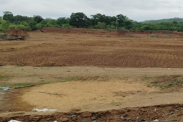      पंडरिया विकास खंड में जनमन प्रधानमंत्री आवास योजना की निर्माण पर अनियमितता की शिकायत हुईं