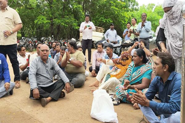 धर्मांतरण के झूठे आरोपों के विरोध में मसीही समाज का प्रदर्शन