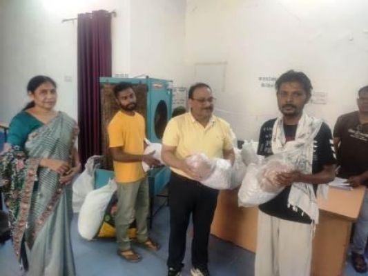 टीबी मुक्त भारत अभियान के तहत 24 मरीजों को पोषण आहार वितरित