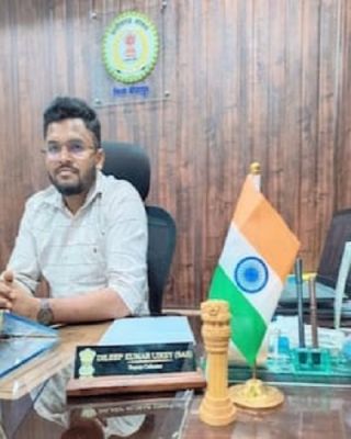  शादी का झांसा देकर डिप्टी कलेक्टर पर शारीरिक व आर्थिक शोषण का आरोप,