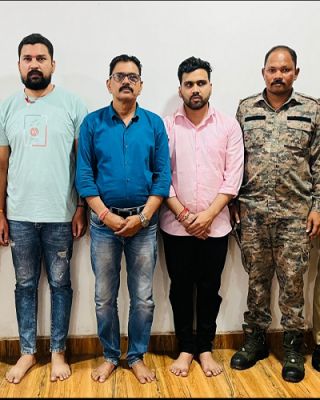 करोड़ों की ठगी करने वाले तीन मास्टरमाइंड गिरफ्तार