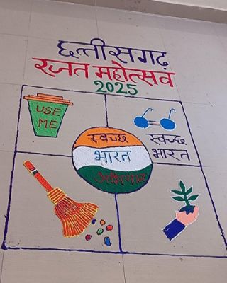 छत्तीसगढ़ रजत जयंती महोत्सव पर संबलपुर में महिला समूहों ने दिया स्वच्छता का संदेश