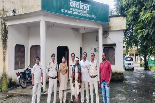 वन भूमि पर अवैध अतिक्रमण कर खेती करने वाले आरोपी जग्गू राम पर  वन विभाग ने की बड़ी कार्यवाही। 
