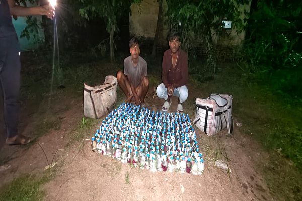 कवर्धा--शार्ट कट से पैसा कमाने की लालसा रखने वाले मुंगेली जिले के दो आरोपी पहुंचे सीधे जेल।