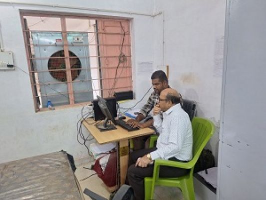 कलेक्टर ने किया आदि कर्म योगी अभियान की गतिविधियों का अवलोकन