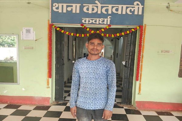 देर रात डीजे बजाने वालों पर शिकंजा, वाहन और साउंड सिस्टम जब्त