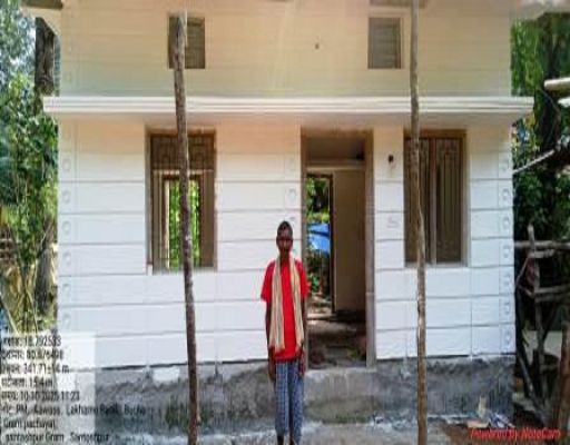 प्रधानमंत्री आवास योजना : ग्राम संतोषपुर के लखमू ने केंद्र शासन के प्रति जताया आभार