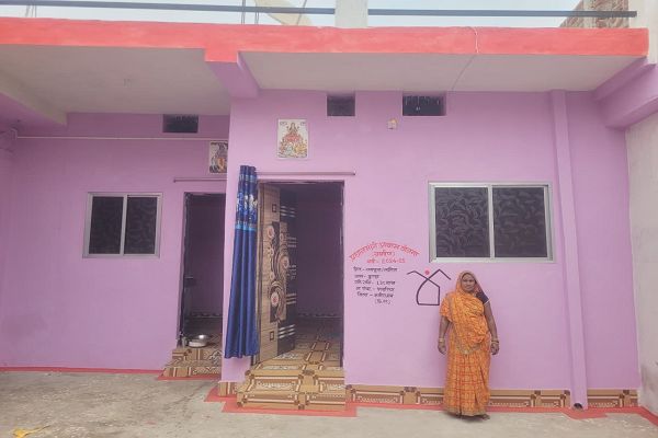  राज्य स्थापना दिवस पर प्रधानमंत्री श्री नरेंद्र मोदी कबीरधाम जिले के 13376 ग्रामीण परिवारों को करायेंगे नए घर में प्रवेश