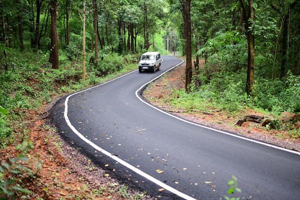 बस्तर की सुदूर बसाहटें अब मुख्यधारा से जुड़ीं, पीएमजीएसवाई ने बदली तस्वीर