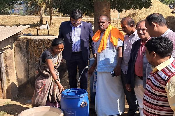 मिशन संचालक ने विभागीय कार्यों की समीक्षा की : ग्राम नगरी में जल जीवन मिशन के क्रियान्वयन का जायजा लिया  