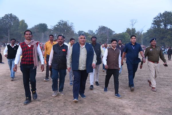 पर्यटन एवं संस्कृति मंत्री श्री राजेश अग्रवाल ने विजेताओं को पुरस्कृत कर खिलाड़ियों का किया उत्साहवर्धन