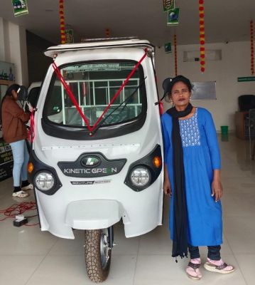 दिव्यांगता भी नहीं रोक सकी सायरा बनो का हौसला