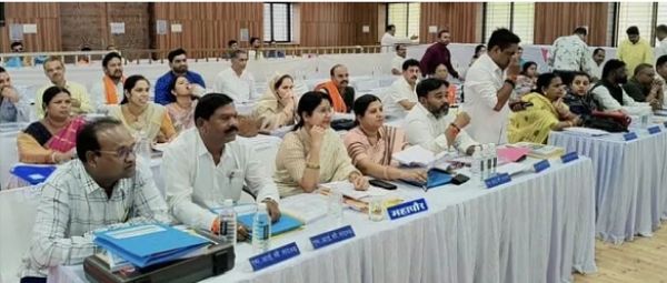 दुर्ग नगर निगम का 580 करोड़ का बजट पेश, विकास और बुनियादी सुविधाओं पर जोर