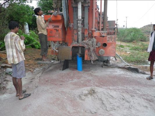 जिले में नलकूप खनन पर लगी रोक, कलेक्टर ने जारी किया आदेश