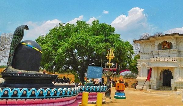 कमरौद हनुमान मंदिर : चोरी के बावजूद भक्तों की अटूट आस्था, चोर को पकड़ने पुलिस नाकाम