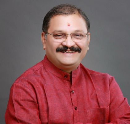 33 प्रतिशत महिला आरक्षण बिल भारतीय लोकतंत्र में एक ऐतिहासिक मील का पत्थर- सांसद संतोष पांडेय 