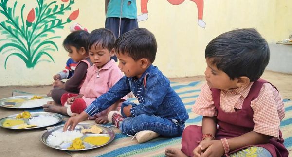 बाल हितैषी पंचायत में कछिया ने प्रदेश में बनाया कीर्तिमान