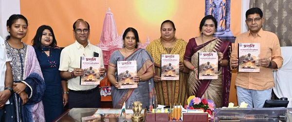  प्रगति पत्रिका विद्यार्थियों की वैचारिक शक्ति और शिक्षकों के मार्गदर्शन का प्रतिबिंब- मंत्री श्री टंक राम वर्मा