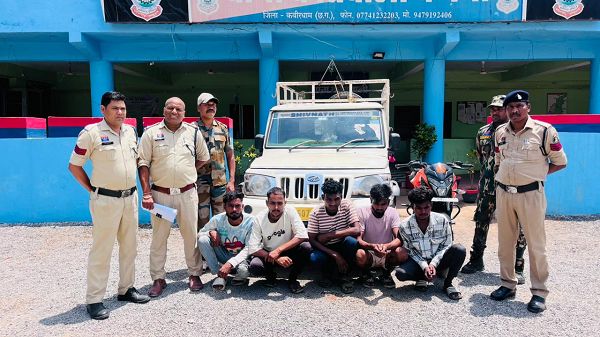 राईस मिल में चोरी करने वाले 05 आरोपी गिरफ्तार, चोरी किया गया चावल बरामद
